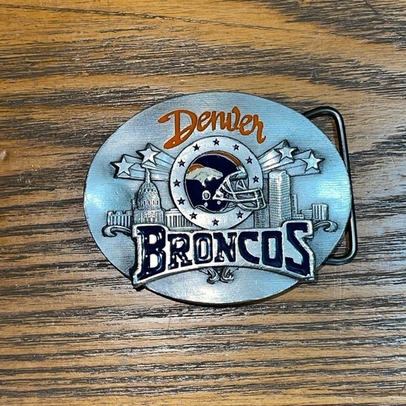 Denver Broncos Limited Edition Collectible Belt Buckle - Picture 1 of 7